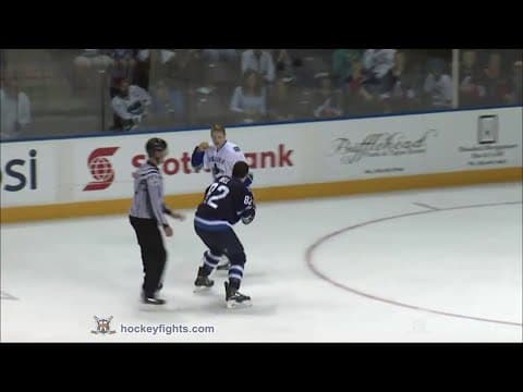 M. Stewart (VAN) vs. Z. Bell (WPG)