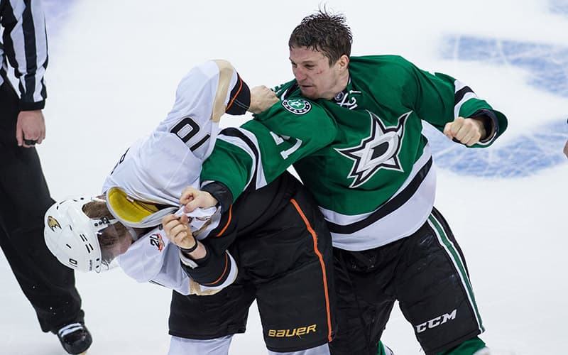 Ducks-Stars Heats Up, Matt Cooke Gets Seven Games